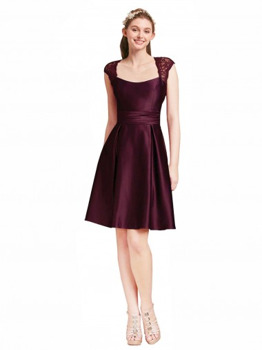 Online Short Knee Length Lace Bridesmaid Dress with Square Neck